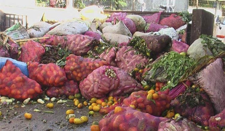 How farmers make loss despite  good yield